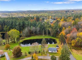 53 Adelaide Rd, Chepachet, RI 02814