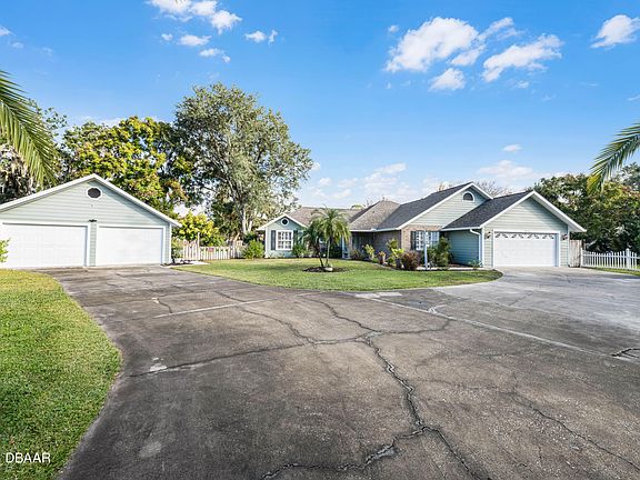 2nd image of 914 Mill Road Ln