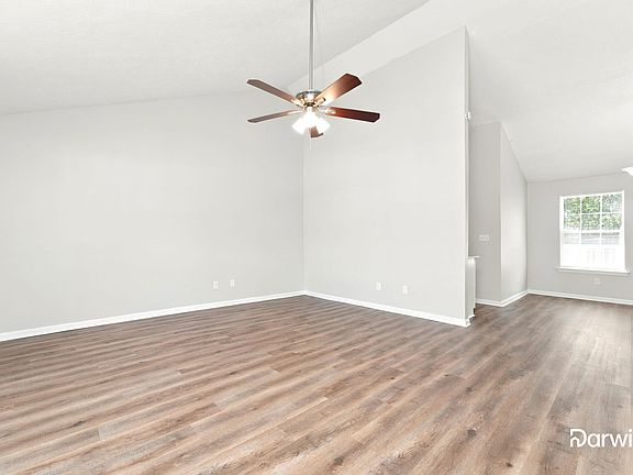 5th image of 320 Dove Point