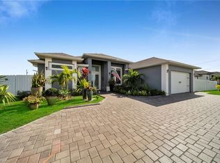 1214 Embers Pkwy W, Cape Coral, FL 33993