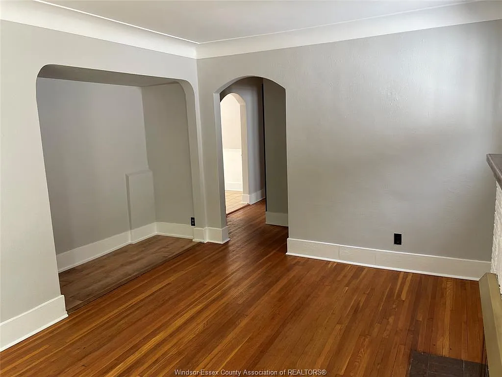 2 bed, $1,975 — Photo 2
