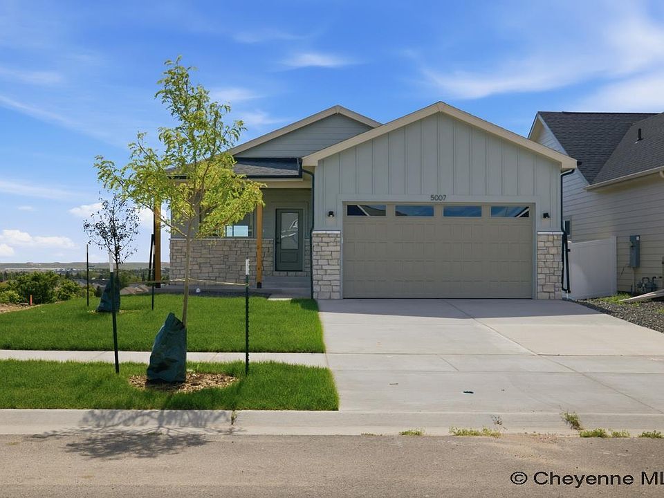 1st image of 5007 Carla Dr