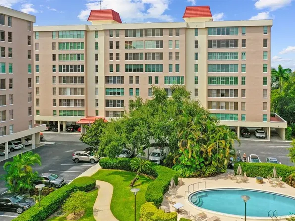 2401 S Ardson Pl Unit 204B, Tampa, FL 33629