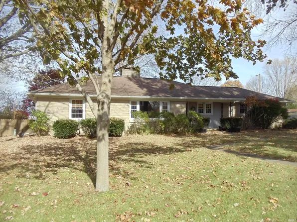 379 E Washington St, Camden, IN 46917