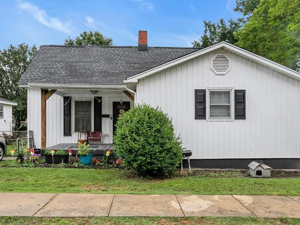 6 Webb St, Greenville, SC 29605
