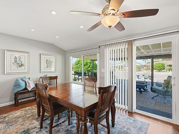 3rd image of 13838 N SAHARA Drive