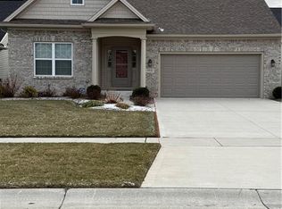 9537 Mackinac Ct, Sylvania, OH 43560