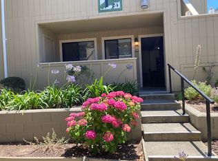 820 Casanova Ave APT 18, Monterey, CA 93940
