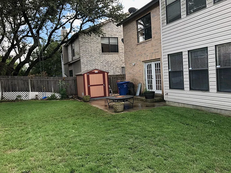 2303 Stallion Run — Photo 18