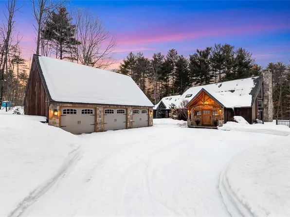 7 Trout Brook Ln, North Smithfield, RI 02896