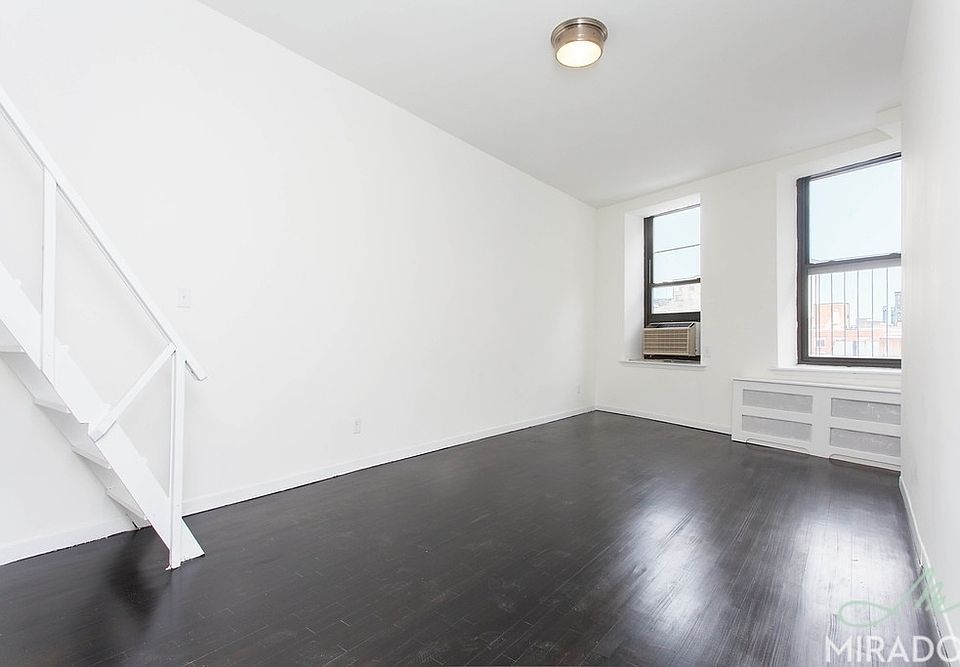 1st image of 65 4th Ave APT 5D