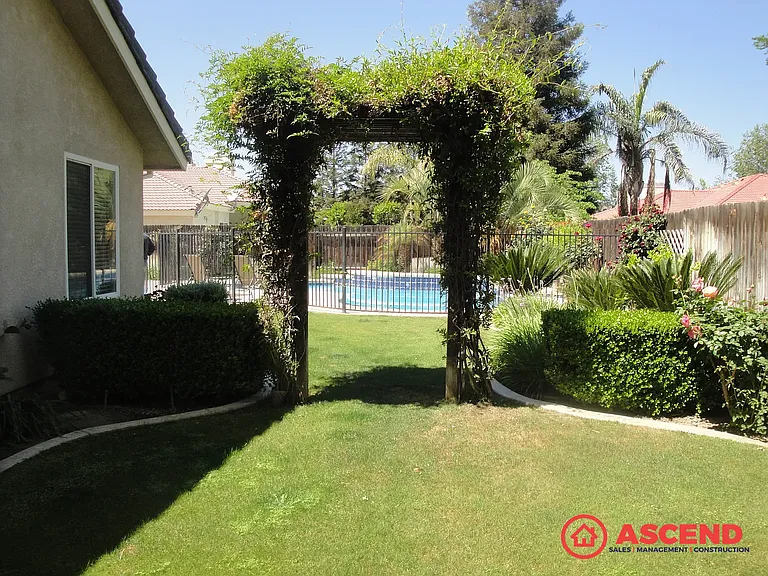 10308 Camino Media — Photo 11