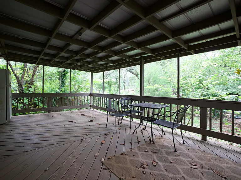 1030 Cumberland Dr — Photo 13