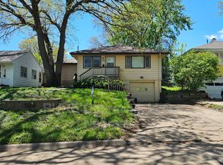 7761 Highland St, Ralston, NE 68127