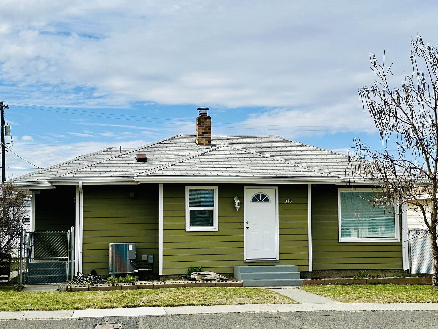 315 S Almira Ave, Connell, WA 99326 Zillow