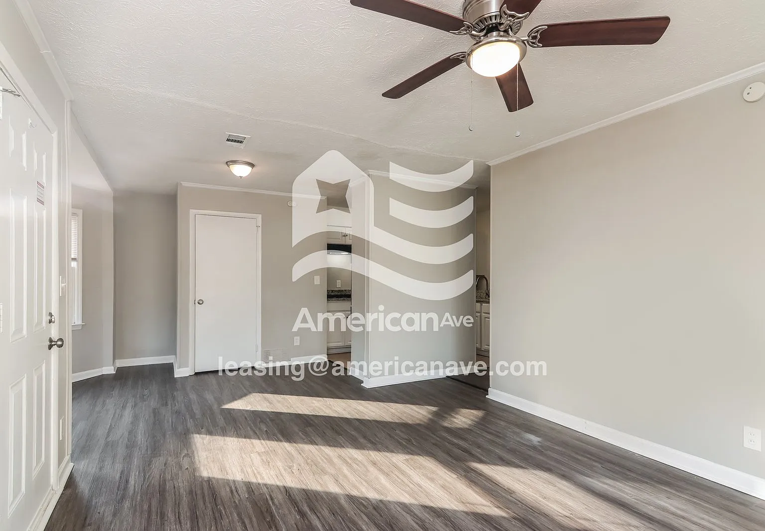 3 bed, 1.5 bath, 1383 sqft, $1,535 — Photo 4