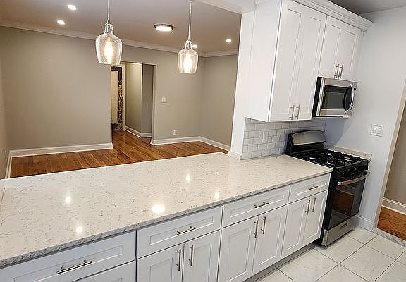 3rd image of 83-64 Talbot St #5A