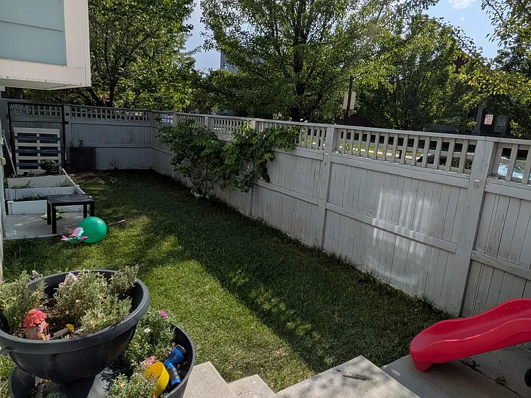 10241 S Clarks Hill Dr — Photo 3