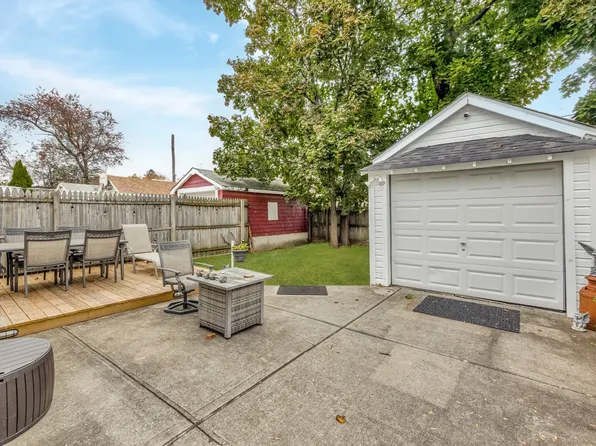 91-15 Vanderveer Street image 18 of 23