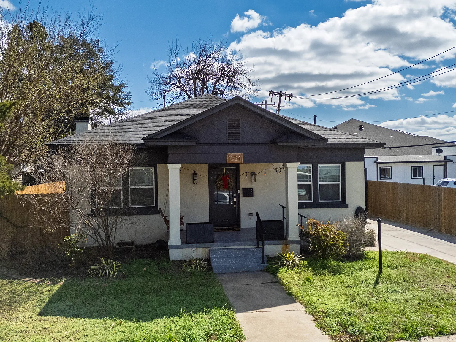 3 bed, 1648 sqft, $2,400 — Photo 4