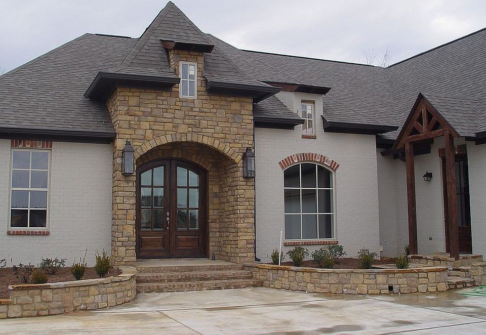 1st image of 166 Bienville Dr
