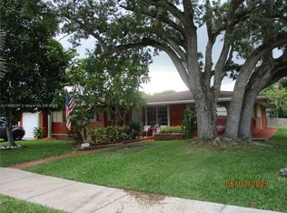 15921 SW 102nd Ct, Miami, FL 33157