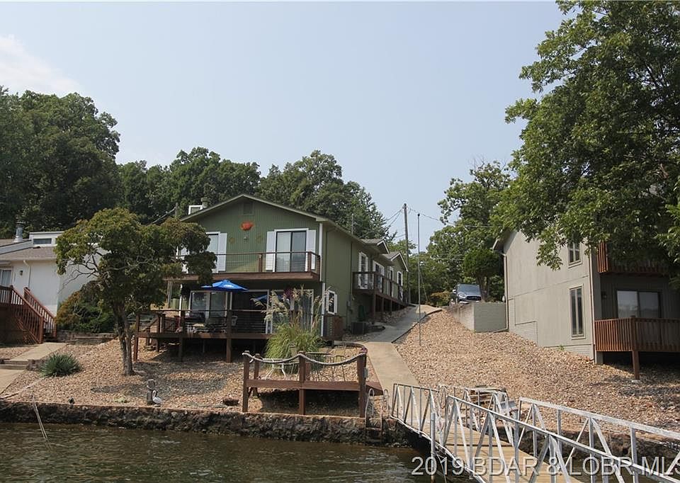 1st image of 4 Brentwood Point
