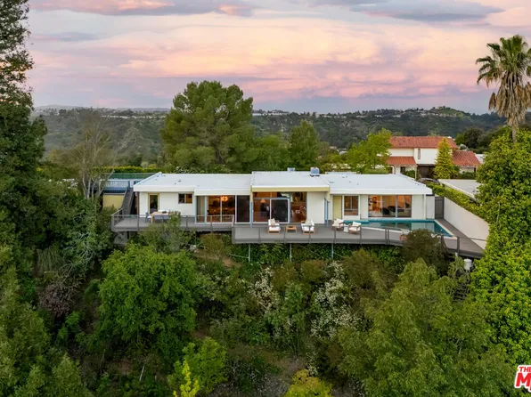 9662 Highridge Dr, Beverly Hills, CA 90210