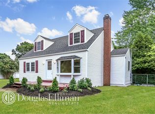 133 Wendy Dr, Holtsville, NY