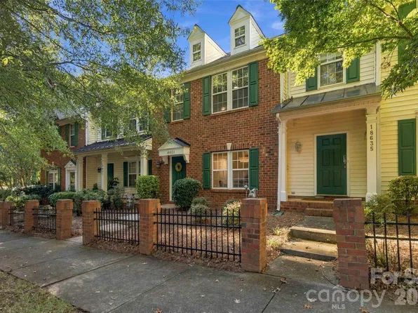 18631 Oakhurst Blvd, Cornelius, NC 28031