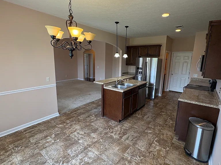 116 Jameson Pl — Photo 21