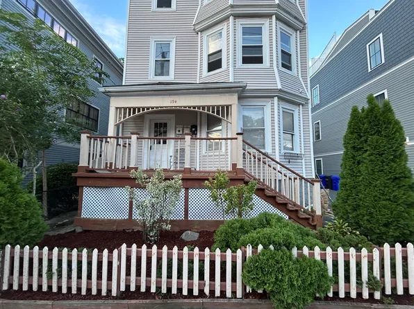 194 Boylston St, Boston, MA 02130