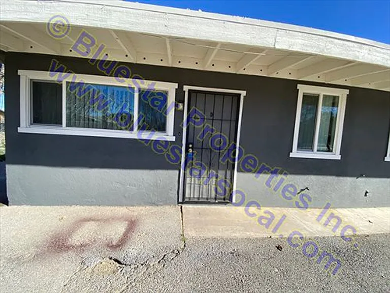 16024 Yucca St — Photo 1