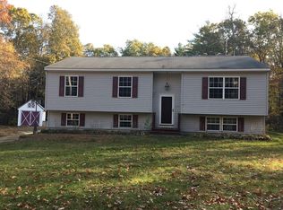 190 Wallum Lake Rd, Douglas, MA 01516