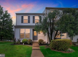 1793 Rochelle Ct, Woodbridge, VA 22192