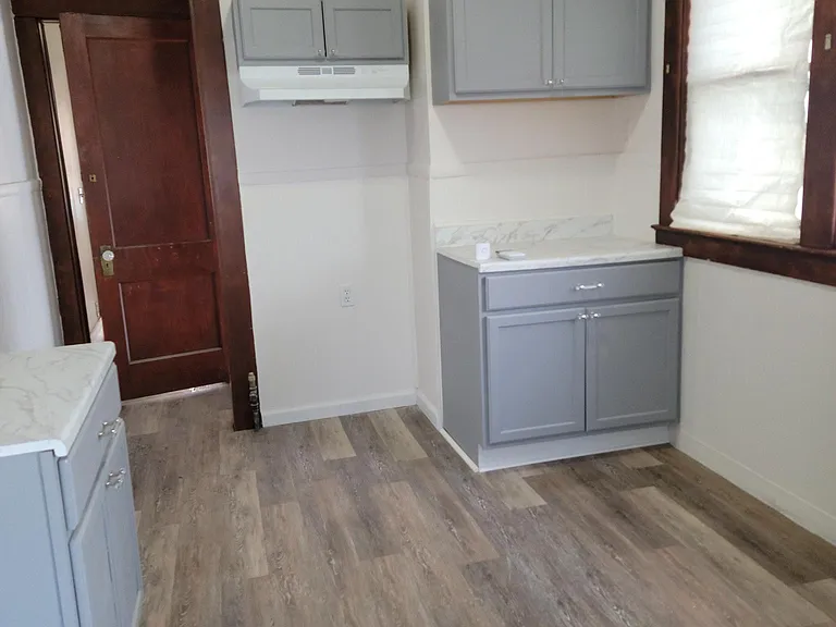 125 Argo Park — Photo 4