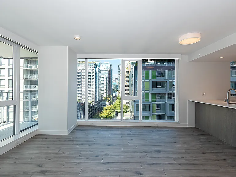 1107 Richards St #202 — Photo 15