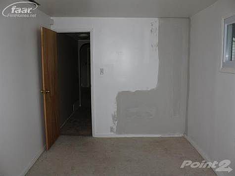 4th image of 8249 E Lippincott Blvd