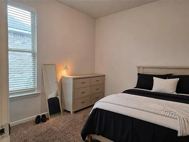 109 Oak Landing Ln — Photo 12