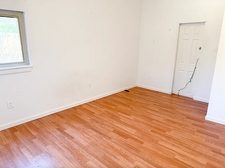 4881 Broadway St #A — Photo 7