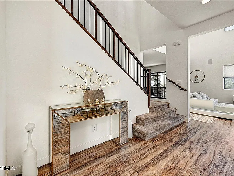 829 E Monte Way — Photo 20
