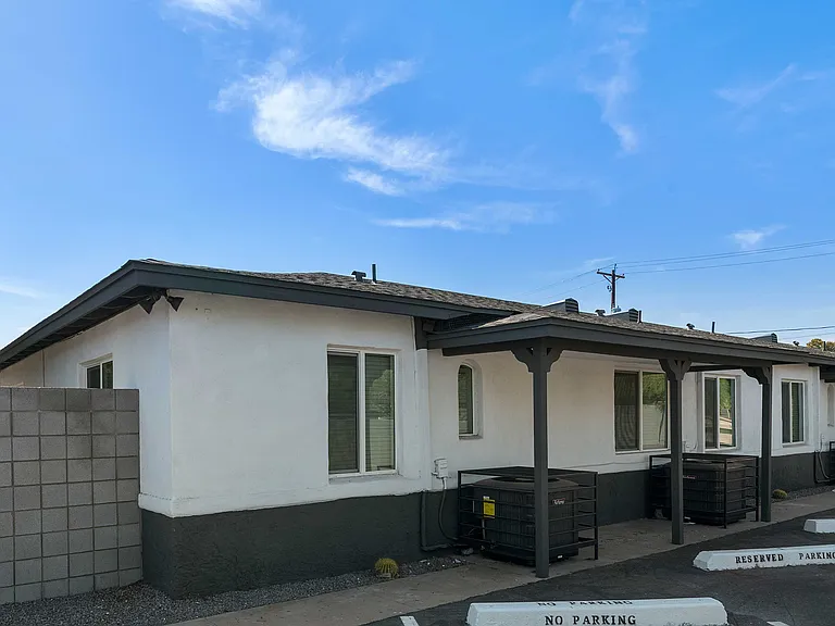 2512 E Thomas Rd #12 — Photo 41