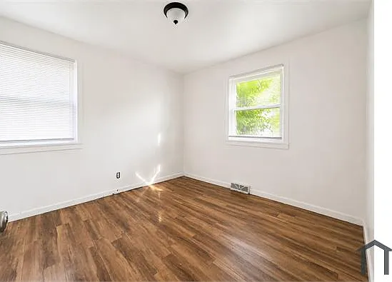 34028 Cambria Ct — Photo 9