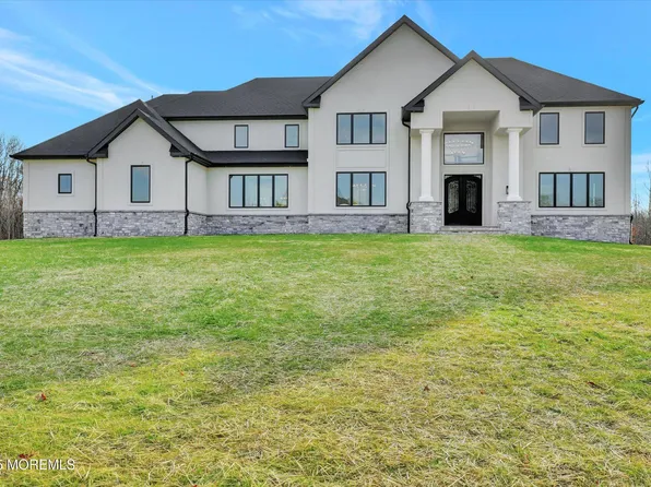 5 Cook Court, Millstone, NJ 08535