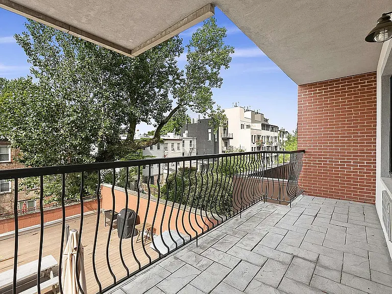 400 15th St #3C — Photo 4