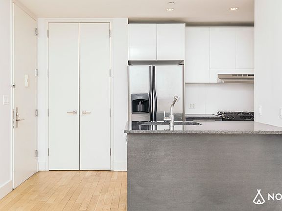 4th image of 112 Troutman St #209