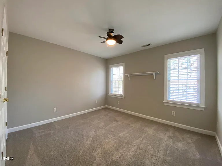 108 Flora Springs Dr — Photo 36