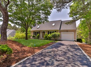 77 Wintergreen Rd, Mashpee, MA 02649