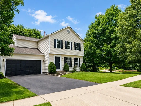 571 Marcum Rd, Blacklick, OH 43004