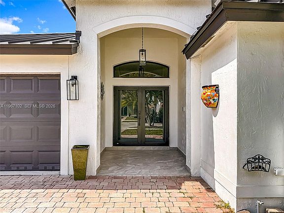 4th image of 21102 SW 92nd Ct